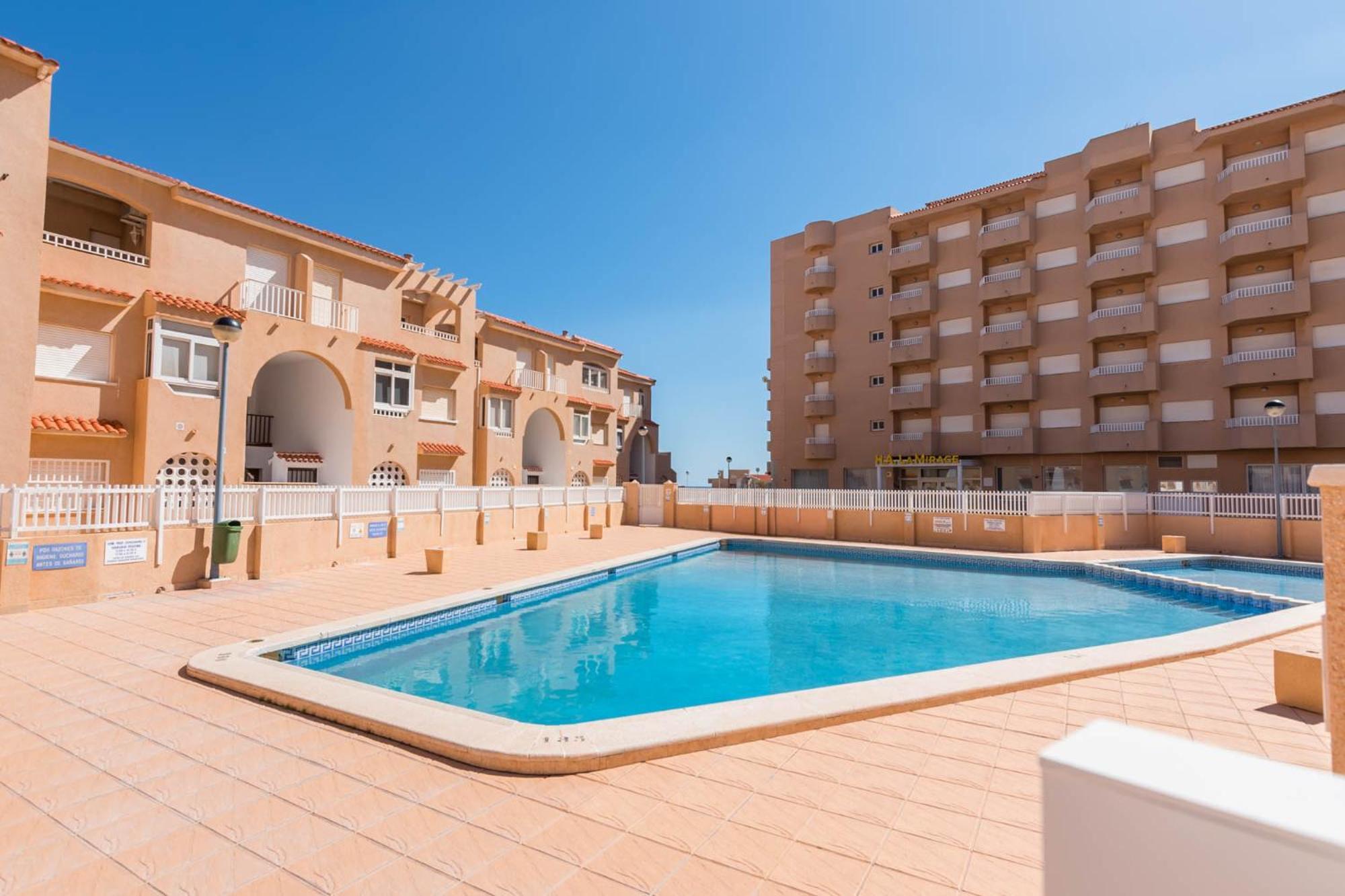 Urbanizacion Copacabana - La Manga Del Mar Menor Km2 - Vistas A Mediterraneo Dormitorio Doble Y Sofa-Cama Extérieur photo
